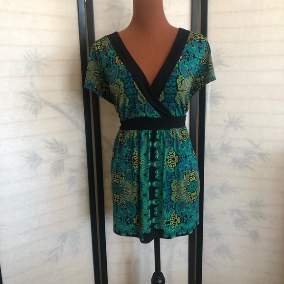 Apt. 9 Retro Floral Short Sleeve Top Size XL Deep V-Neck Multicolor Floral Top - Picture 13 of 15